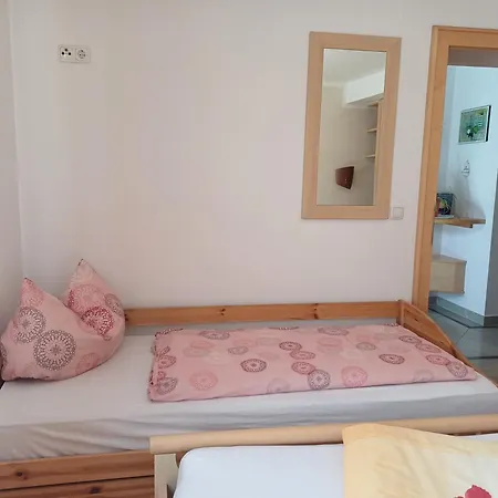 Kerer 왈드임핀즈가우